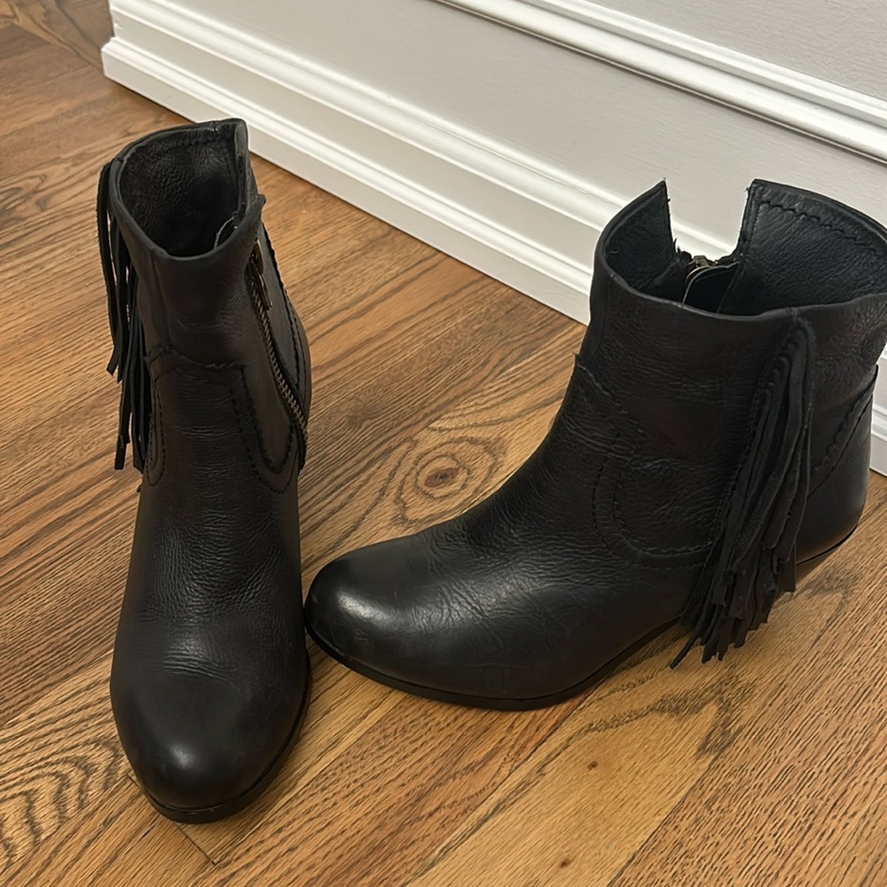 SAM EDELMAN Louie Leather Bootie